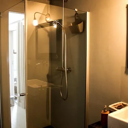 A Bascule Maastricht Bed & Breakfast Kanne